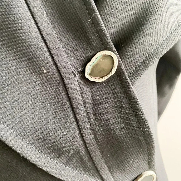 ITEM Lookbook Black Unique Asymmetrical Closure Fitted Blazer 2/4 - Picture 4 of 8